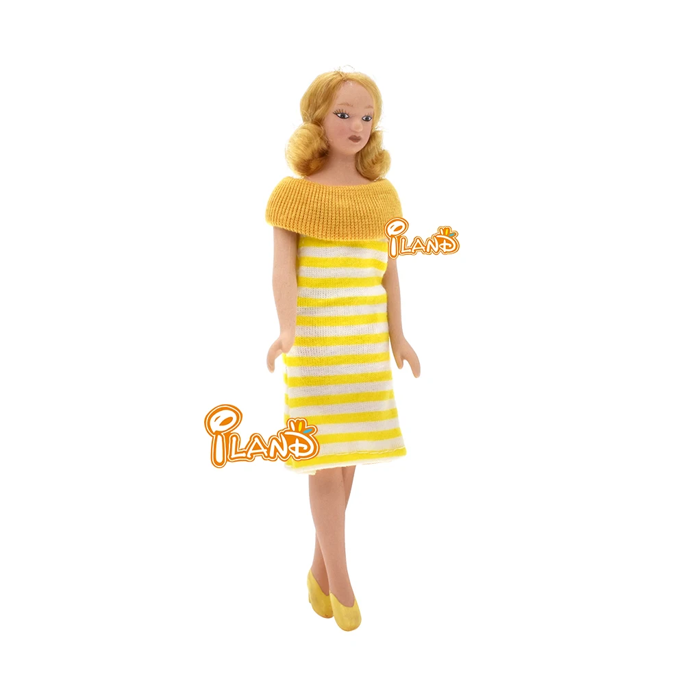 1 / 12 Dollhouse Minyatür Mini Sarı Elbise Bebek Evi Aksesuarları Modeli Stand Kadınla Bebek 